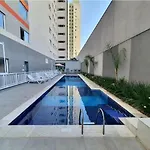 Maravilhoso Apartamento em frente ao Metrô Brás !